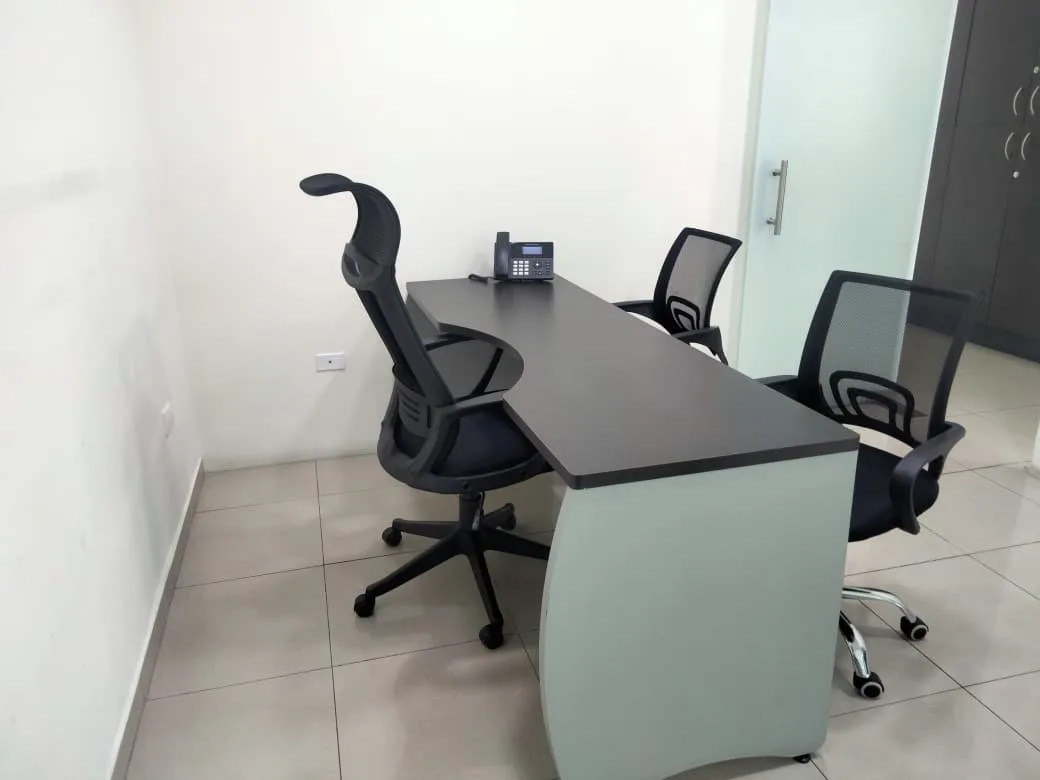 Oficina Amueblada en Angelopolis 3