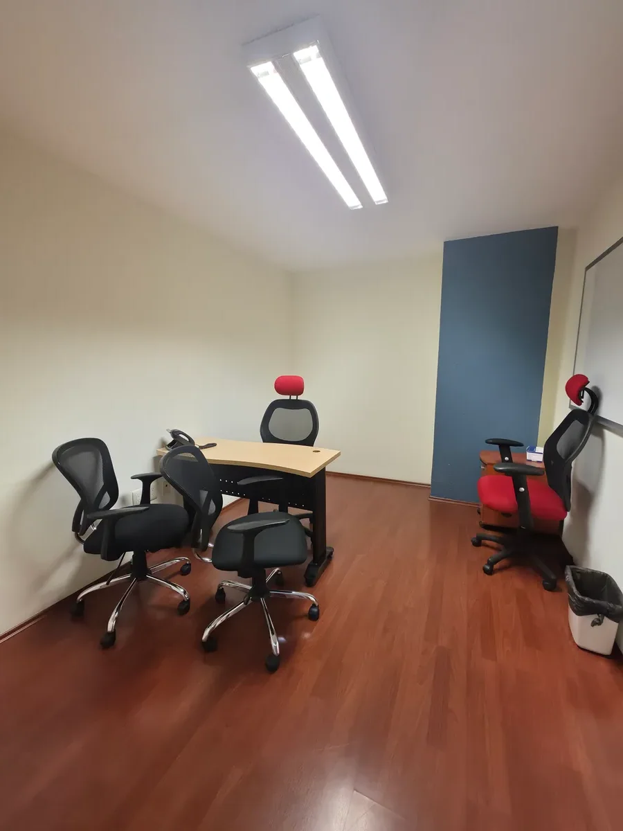 Oficina Amueblada en Del Valle 3