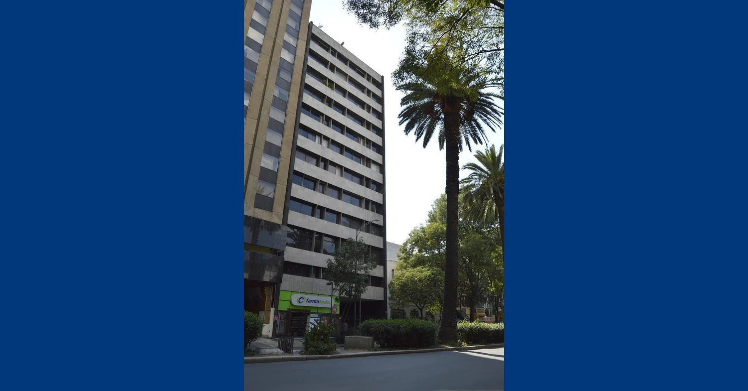 Fachada del edificio del Centro de Negocios VO GROUP en Florencia 57, Col. Juárez, CDMX